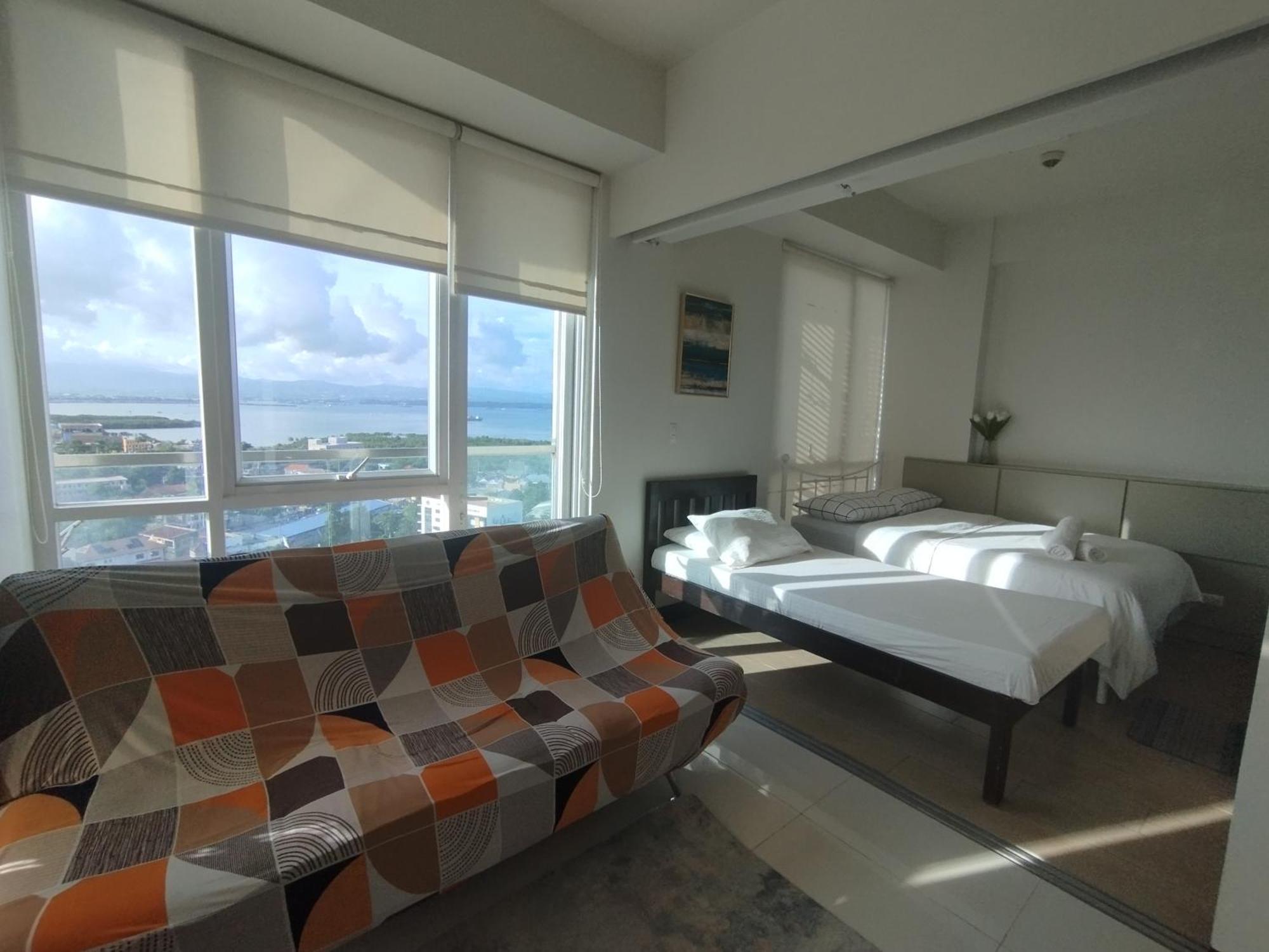 מקטאן Mactan Newtown Seaview Condo By Fjcivo מראה חיצוני תמונה